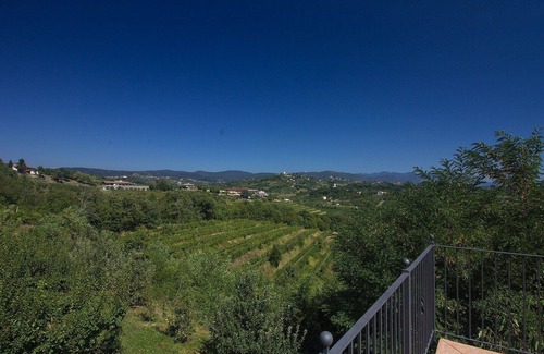 Brda Apartment | Cosy apartment for 5 people with A/C, pool, WIFI, TV, patio, panoramic view and parking