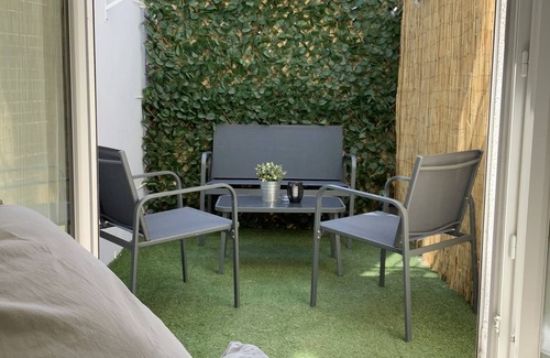 Martigues Apartment | Cosy apartment in a 2* residence