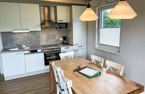 Hechthausen House | Cosy apartment in villa for 6 guests with WIFI, pool, TV, terrace and pets allowed