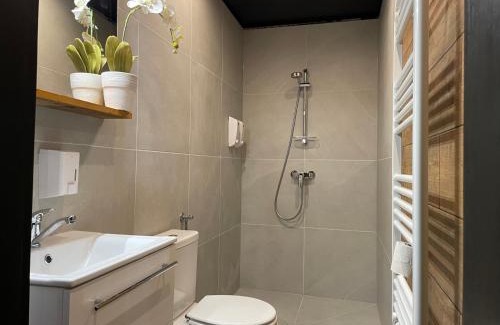 Turany Apartment | Cosy apartment in Family Compound