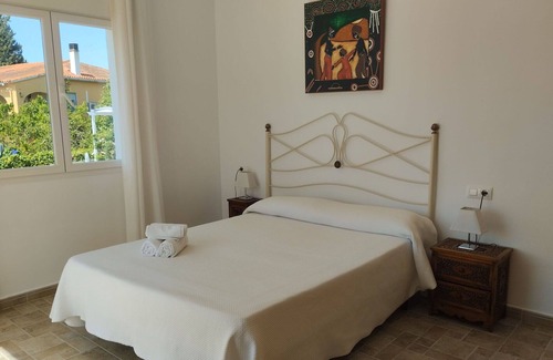 Beniarbeig House | Cosy apartment in villa for 6 guests with WIFI, private pool, TV, terrace, pets allowed and park...