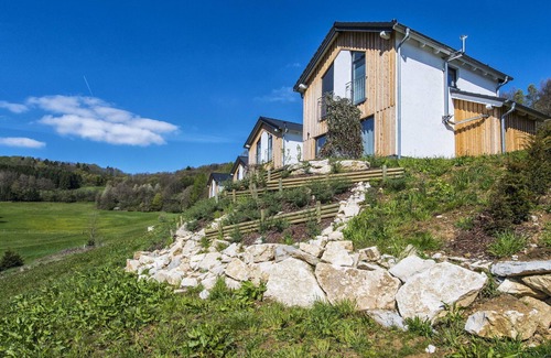Mistelgau House | Cosy apartment in villa for 4 people with WIFI, TV, terrace and pets allowed