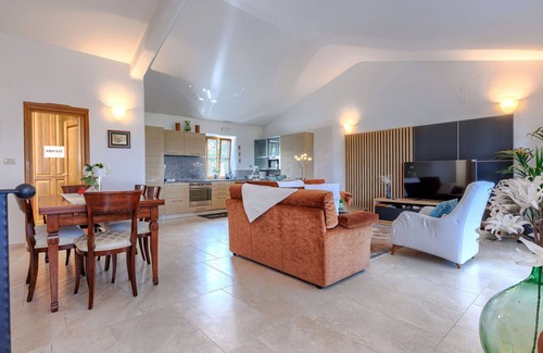 Bibali House | Cosy apartment in villa for 6 guests with pool, A/C, WIFI, TV and terrace