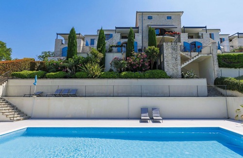 Bibali House | Cosy apartment in villa for 5 guests with pool, A/C, WIFI, TV and terrace