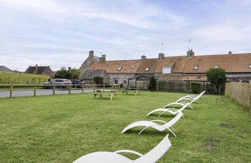 Pirou House | Cosy apartment in villa for 4 guests with WIFI and pets allowed