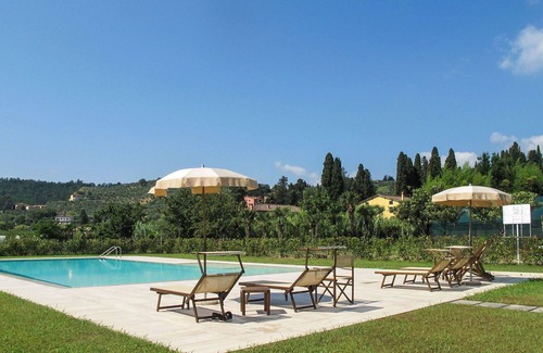 San Michele di Moriano Villa | Cosy apartment in villa for 5 guests with WIFI, pool, A/C, TV and terrace