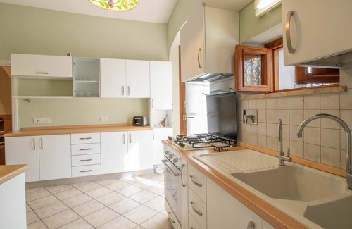 Fabrica di Roma Apartment | Cosy apartment for 4 guests with WIFI and TV