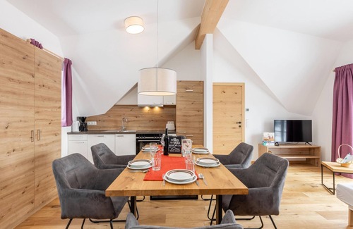 Mauterndorf Apartment | Cosy apartment with pool