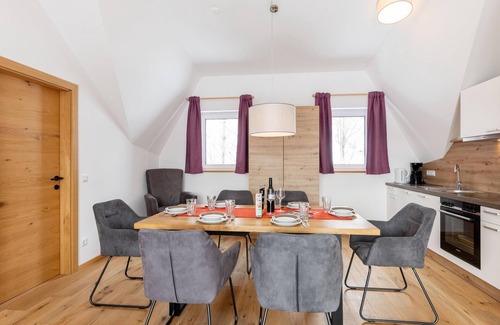 Mauterndorf Apartment | Cosy apartment with pool