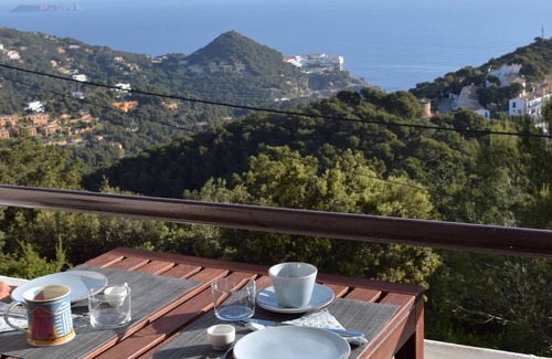 Aiguablava Apartment | Cosy apartment with large pool and a marvellous view to the sea
