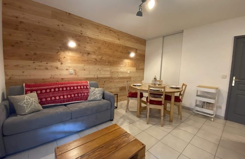 Briancon Apartment | Cosy apartment with mountain views