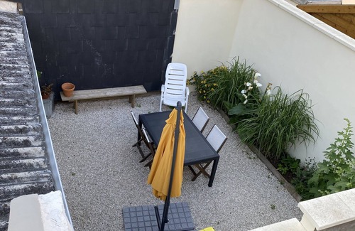 Le Portel Apartment | Cosy apartment with private courtyard 5mns from the beach