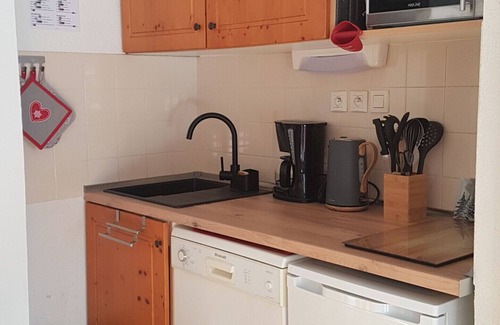 Chamrousse Apartment | Cosy apt 4 ppl, near the ski runs
