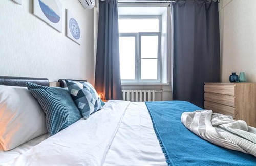 Central Administrative Okrug Apartment | Cosy Apt With Cute Balcony near Kremlin