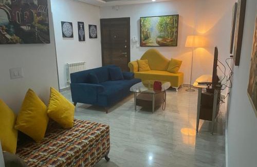 Ain Zaghouan Apartment | Cosy Artist 1 BR in Ain Zaghouan