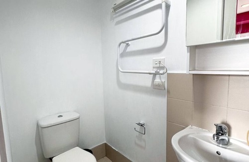 Grafton Apartment | Cosy bnb with skycity view
