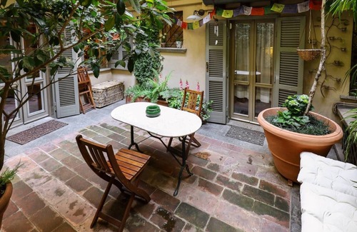 Brera Apartment | COSY BRERA - a little peaceful gem with terrace