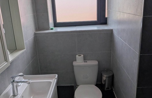 Sunderland City Centre Apartment | Cosy & Bright Budget Studio in Central Sunderland