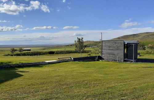 Storidalur Cottage | Cosy cabin near Seljalandsfoss