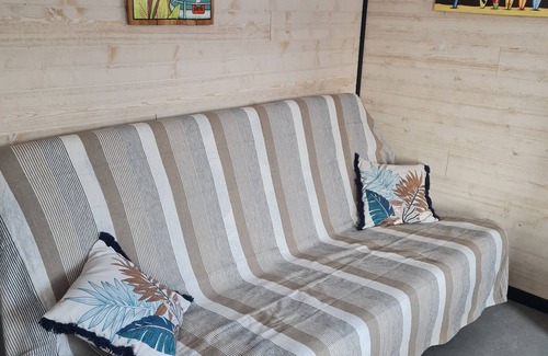 Talais Ski Chalet | Cosy chalet 5 minutes from the beach in a family residence in Soulac-sur-Mer