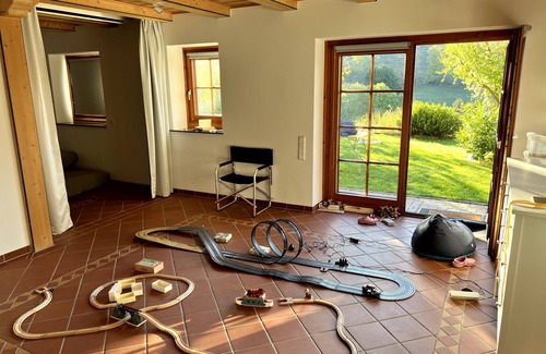 Dorfweil Ski Chalet | Cosy chalet in the Taunus nearby Frankfurt with fireplace & view