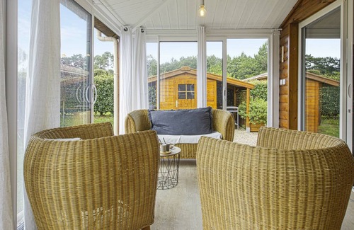 Seignosse Ski Chalet | Cosy chalet with garden, terrace and pool in Saubion - Welkeys