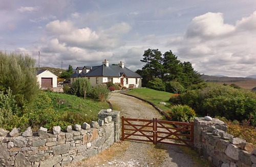 Connemara Cottage | Cosy cottage 5 min drive from Roundstone