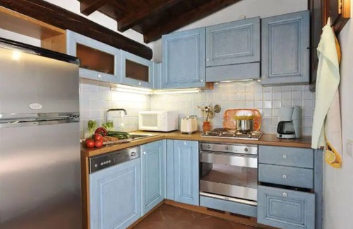 Tremezzina Cottage | Cosy Cottage Florines 2 minutes walk from lake front in Lenno.