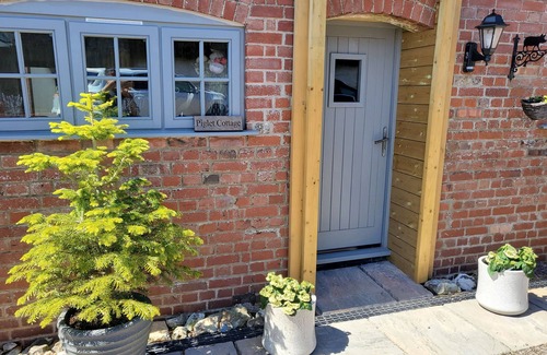 Honiton Cottage | Cosy Cottage in the Blackdown Hills, Devon