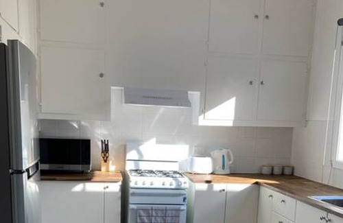 Horsham House | Cosy Cottage located in Horsham Victoria