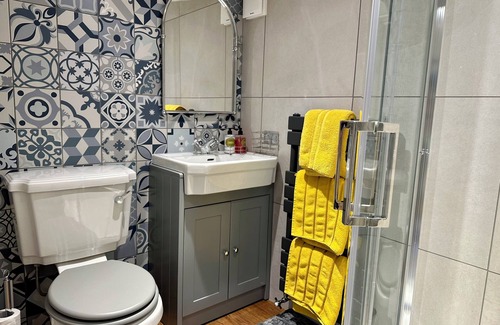 Kirkmichael Cabin | Cosy Countryside Lodge, 10 Mins From the Beach and National Park