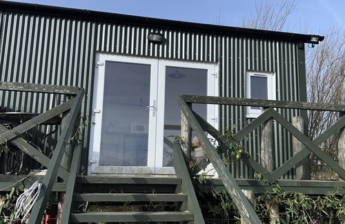 Durham Cabin | Cosy dog friendly shepherds hut near Durham