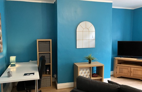 Littleborough Ski Chalet | Cosy Escape: 2Bed Home in Littleborough