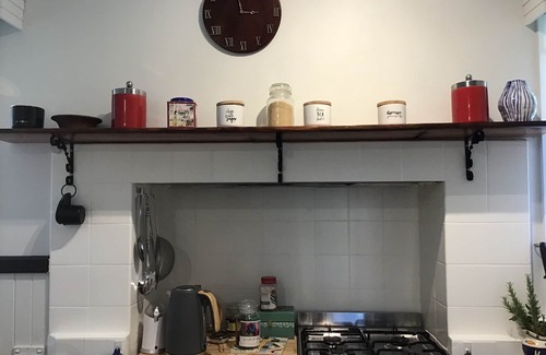 Orbost House | Cosy family home, walking distance to shops and cafes.