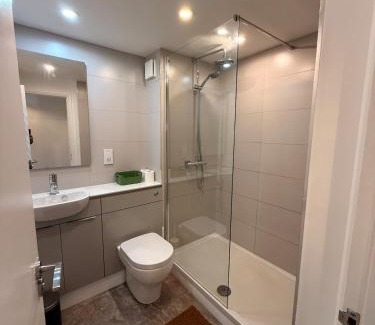 Chiswick Riverside Apartment | Cosy flat in Chiswick