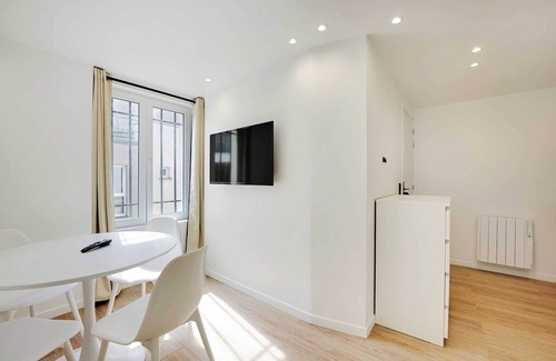 Aubervilliers Apartment | Cosy, fully-equipped apt - 1BD/2P - near Paris