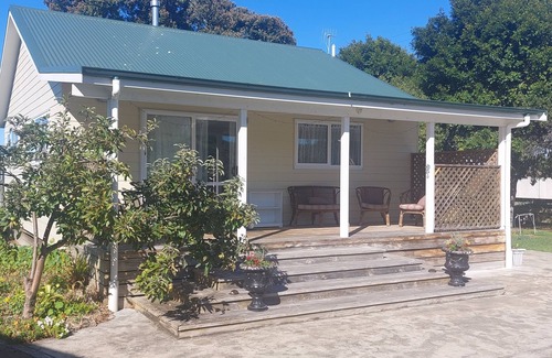 Napier House | Cosy fully self contained bungalow