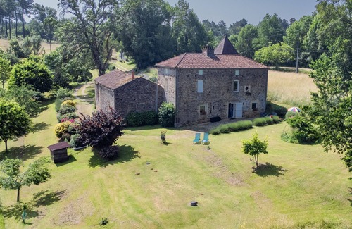 Loubejac House | Cosy gite in the middle of beautiful nature