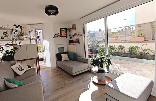 Le Bourget Apartment | Cosy Green Island in the City ! Close to Olympics Paris 2024 Climbing Venue