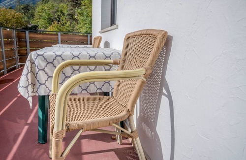 Naz Sciaves Apartment | Cosy Holiday Apartment "Sonneck" Near Many Hiking Trails with Mountain View & Wi-Fi
