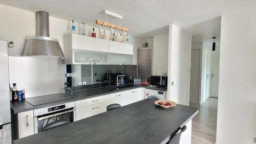 Carrieres-sous-Poissy Apartment | Cosy Home Paris
