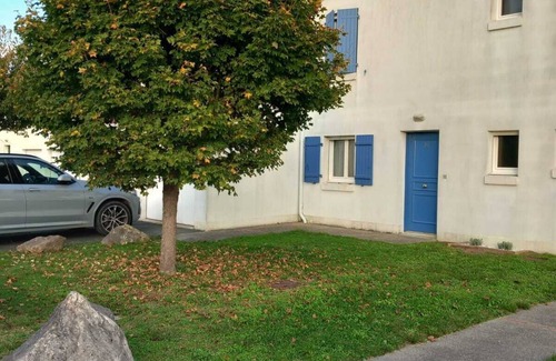 Saint-Pierre-d'Oleron House | Cosy house in secure residence with swimming pool