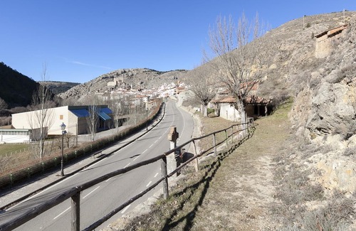 Alcala de la Selva House | Cosy house for 4 pax at the foot of the ski slopes