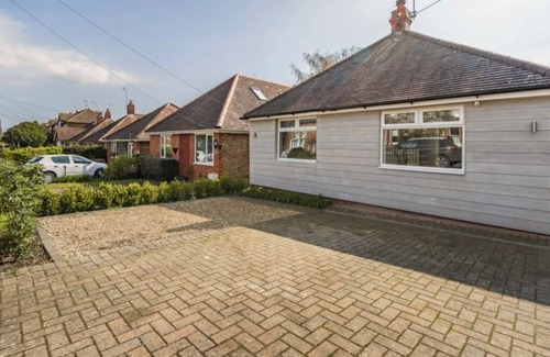 Haywards Heath House | Cosy house near centre of Haywards Heath.