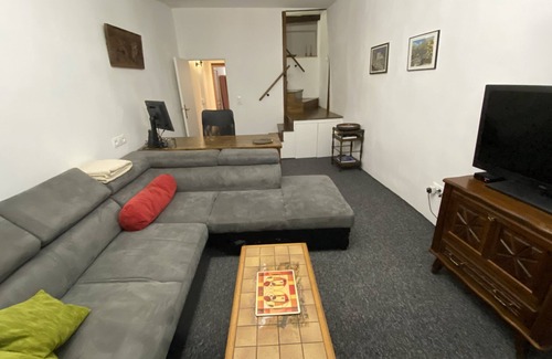 Limoux House | Cosy house with full amenities close to place de la republique