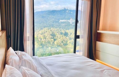 Genting Highlands Apartment | Cosy Ins Genting view 2 Bedrooms Home at Geo38 Premier Suites with 100mpbs WiFi available