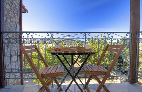 Arachova Apartment | Cosy Loft in Kalyvia Arachovas
