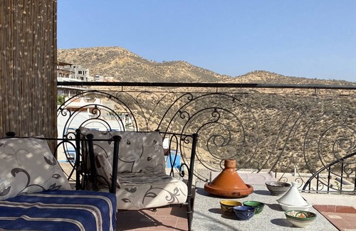 Tamrhakht Apartment | Cosy, Modern and Spacious Apartment (200 m2)