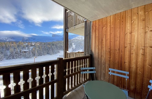 Saint-Etienne-en-Devoluy Apartment | Cosy nest near the SuperDévoluy ski resort