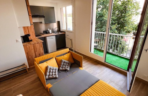 Bagnolet Apartment | Cosy new apartment Paris